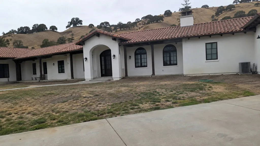 California ranch estate, fire-wise — the original photo