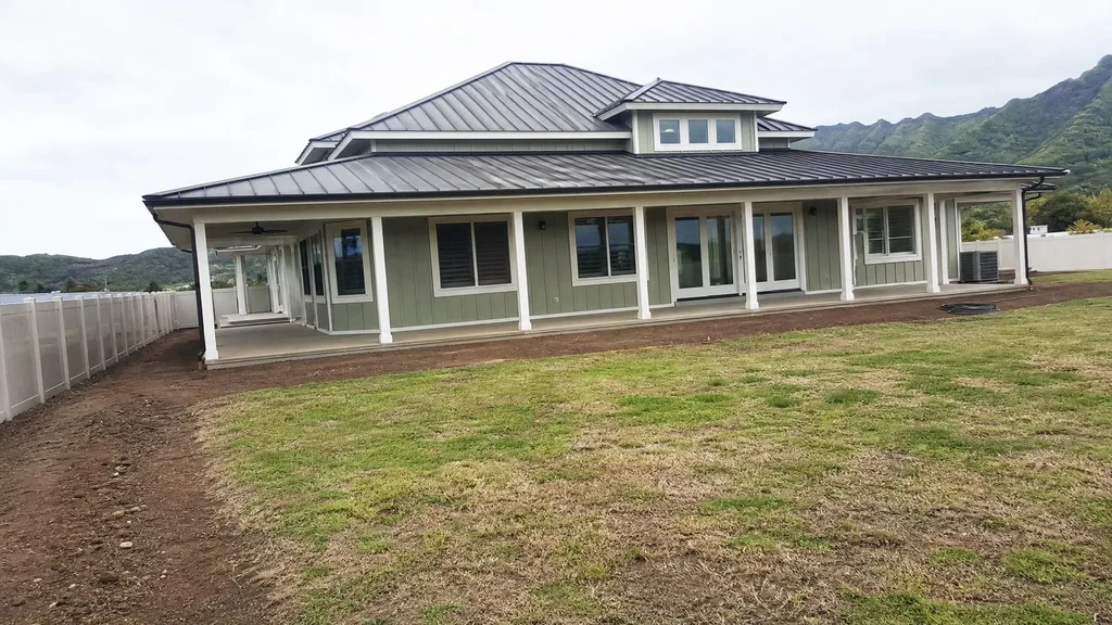 Hawaiian plantation house, lanai garden — the original photo