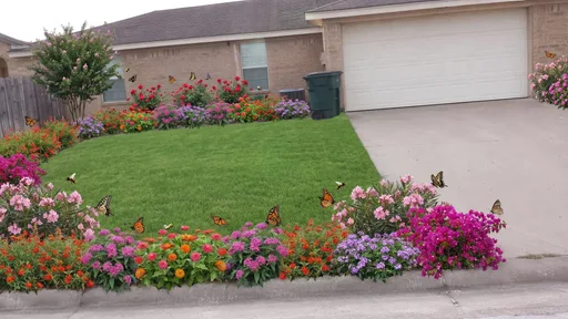 Brick ranch, nonstop pollinator color